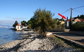 Apartments And Rooms By The Sea Sutivan, Brac - 2943